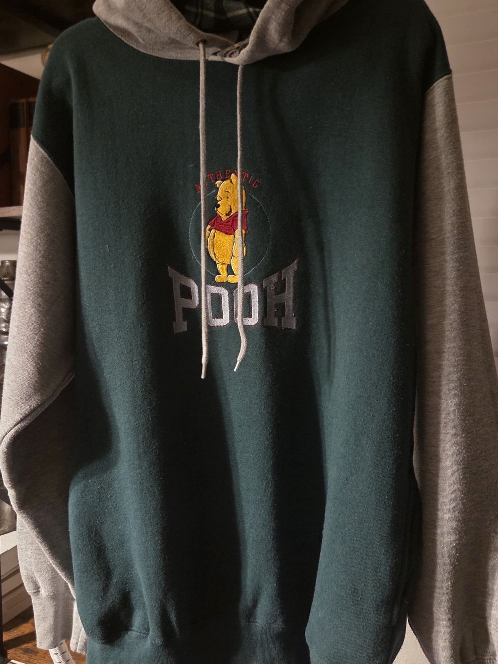 90s Dark Green & Gray Winnie the Pooh Graphic Hooded Sweatshirt